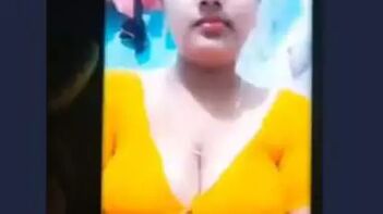 Bhabi Teasing Live, Sultry Siren Seduces With Filthy Talk And Wild Moves