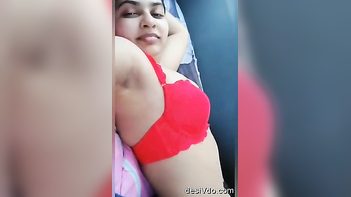 Desi GF With Insane Curves Leaks 5 Steamy Videos