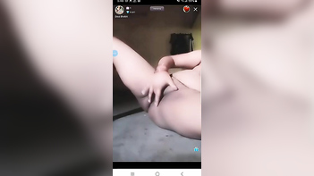 Desi Bhabi Reveals Her Juicy Tits and Pussy in App Video 3