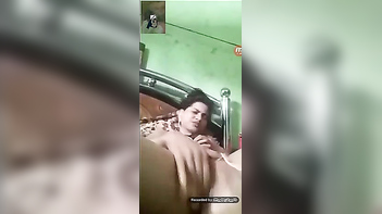 Chick Teasing on Cam, Sucking Dick and Cuming Hard, Damn That Pussy