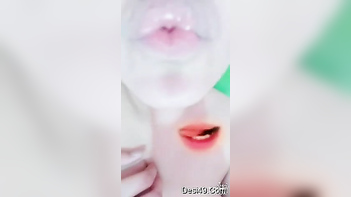Indian Chick Strips Down, Teases Asshole Boys in Raw Amateur Clip