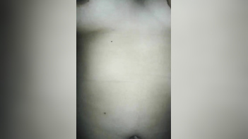 Desi Bhabi Nails Young Boy in steamy New Video