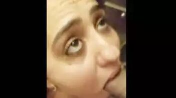 Desi Babe Sucking Dick Like a Pro, Damn That Pussy is Tight and Wet