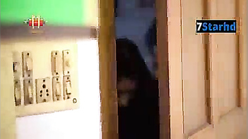 Desi Housewife Catches Hell With Stranger In Mind-Blowing Home Video