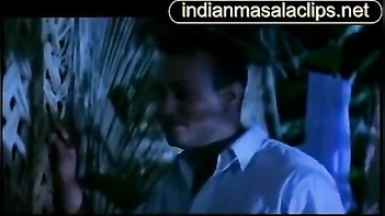 Desi Babe Shows Off Her Ass and Masturbates With a Vibrator in Public