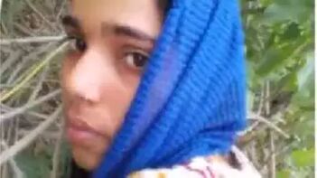 Dehati Sexy Bhabhi's Tight Ass Outdoors - Hot Amateur Anal Action