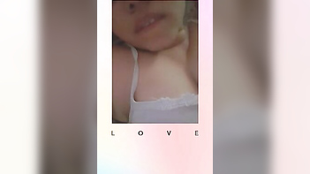Moaning Babe's Wet Pussy Gets Fucked Hard on Snapchat - Screaming Orgasms!