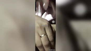 Spicy Indian Aunty Bends Over and Takes a Hard Pounding from Behind.