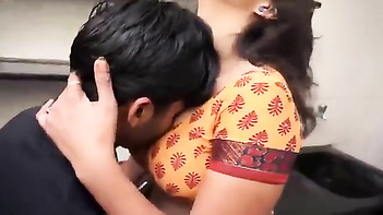 Fierce Jawan Kaamwali Gets Pounded Hard and Moans Loudly for More!