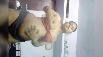 Desi Chick with Curves Gets Naked and Fucks Hardcore in Steamy Sex Video