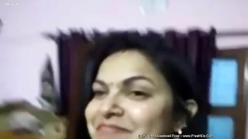 Indian Whore Flashes Pussy and Gives Mind-Blowing Sex Joy to XXX Fans.