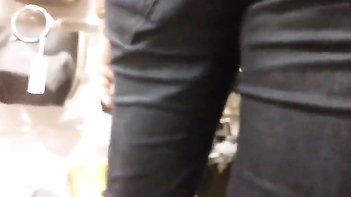 Hot Tamil Ass in Tight Jeans - That Phat Gand Get Pounded Hard!