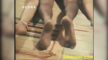 Big-Boobed Mallu Bhabi Gets Ravaged by Horny Maid in Hardcore Action.