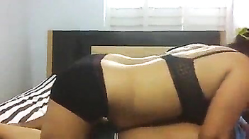 Horny Hyderabad Housewife Creams All Over Neighbor's Cock.