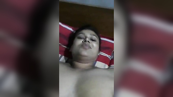 Bhabhi Fucked and Fingered Raw by Hubby's Friend in Wild MMS Video Leak.