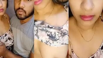 Desi Bhabhi's Wild Cam Show Leaking Cum Everywhere