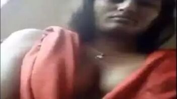 Swathi Naidu's Naked Selfie Sex Video Leaked - Her Horny Slutty Action!