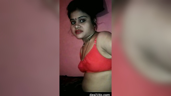 Beauty Bhabhi Rides Hubby's Hard Cock and Moans Loudly.