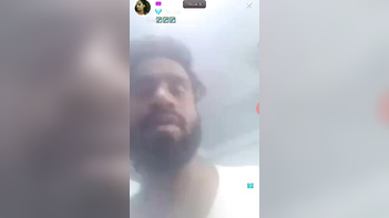 Desi Bitch Flashing Tits and Pussy Live, Fucking Hot and Wild Action!