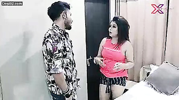 Horny Tamil Boy Pounds His Soaking Wet GF's Tight Pussy Hard.