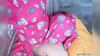 Hot Desi Bhabhi Takes a Hard Pounding and Screams for More.