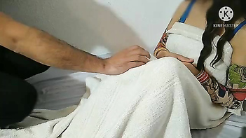 Desi Bhabhi Gets Pounded Hard In Husband’s Absence With Clear Hindi Audio