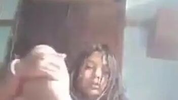 Desi Bitch Gets Off Hard, Screaming While Fingering Her Wet Cunt.