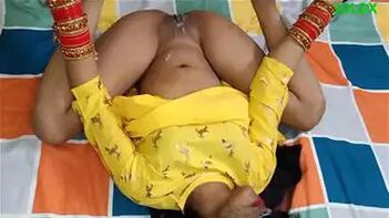 Mumbai Cousins Bhai Bahan Incest Sambhog Scene - Wild, Xrated Indian Sex Video