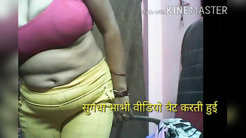 Horny Desi Aunty Squirting on Webcam, Nasty Bitch Creams Everywhere.