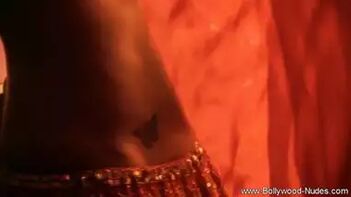 Bollywood Babe's Sizzling Tits and Ass Will Leave You Begging for More!