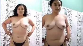 Desi Bitch Strips Black Panties, Flashes Tits and Wet Pussy.