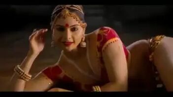 Hot Tamil Bitch Gets Pounded Hard and Creamed by Her Horny Lover.