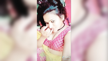 Indian Cutie Gets Nailed Hard - Watch Her Scream and Cum!