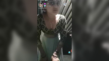 Desi village wife gets pounded hard in this scorching hot app video!