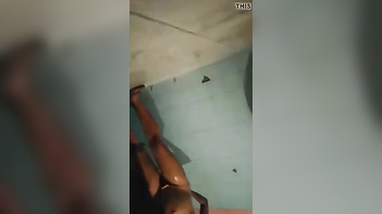 Cum-Crazed Sri Lankan Preggo Akka Gets Soaped Up and Fucked Hard in the Tub