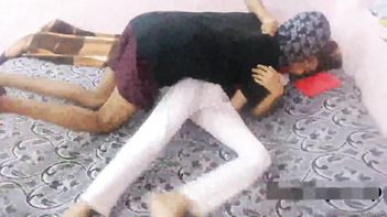 Indian Babe Gives Sloppy Blowjob and Gets Pounded Hard by Big Dick.