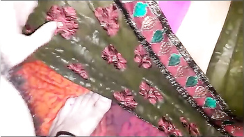 Filming Raw Indian MILF Doggystyle Action in Homemade Porn Video.
