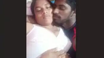 Busty Bhabhi Gets Her Tits Sucked Hard in Steamy Dewar Romance Clips.