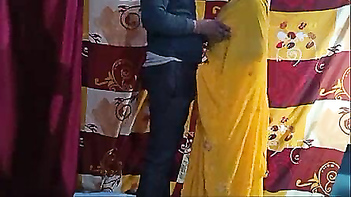 Fiery Dehati Randi Gets Pounded Hard in Raw Hindi Chudai Blue Film Action