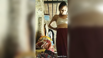 Horny Indian Aunty Strips and Shows Off Her Massive Tits on Camera.