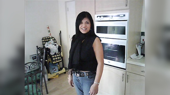 Horny Aunty from Bradford UK Gets Pounded Hard and Creamed.