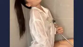 Sofia Hayat's Juicy Pussy Gets Fucked Hard and Creamed on in HD!