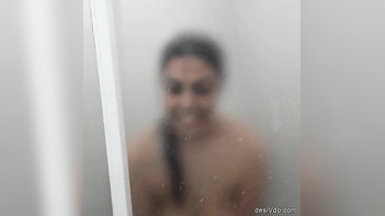 Loudmouth Describes Hardcore Action with Sri Lankan Office Babe in Saree.