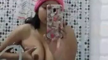 Horny Desi Bitch Rubs Her Juicy Tits and Squirts Hard.