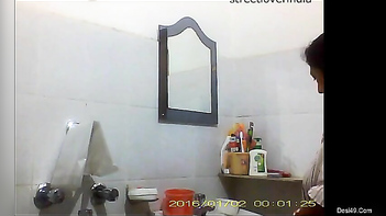 Filthy Indian Aunty Films Raunchy Bathroom Video and Uploads It to XXX Site