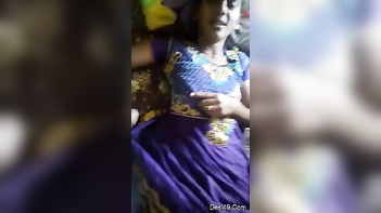 Fierce Cock Craving Satisfaction - Desi Aunty's Skillful Handjob Action