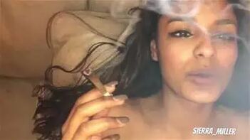 Hot Indian College Girl from Amity Noida Gets Roughly Banged in Leaked Sex Tape