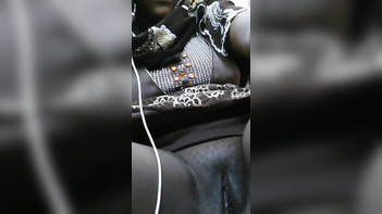 My Hijabi Wife's Big Pussy Hard Until She Screams and Creams