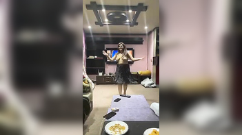 Nasty Pakistani Slut Grinds Bare on Yeh Mera Dil, Dirty Dance and Soaking Cunt Close-ups.