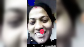 Busty Desi Babe Flaunts Her Natural Tits on Live Video Call.